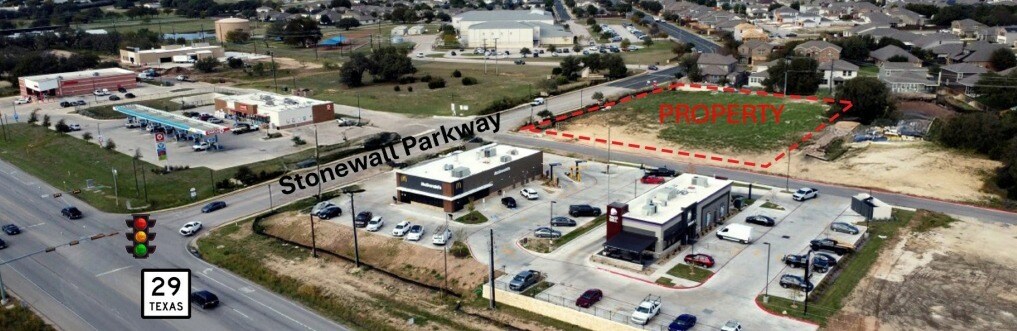 110 Stonewall Pky, Liberty Hill, TX à vendre Photo du bâtiment- Image 1 de 6