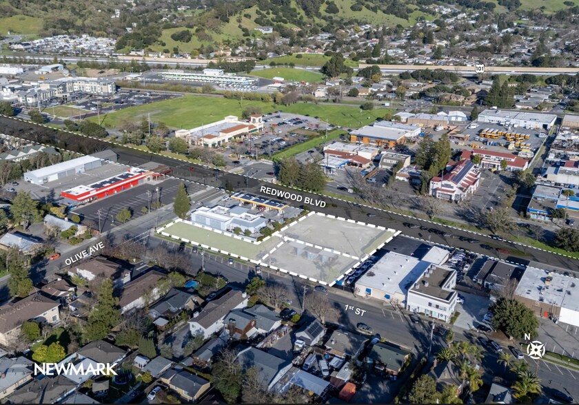 Marin County Redevelopment Opportunity portefeuille de 3 propriétés à vendre sur LoopNet.ca - Photo du bâtiment - Image 2 de 3