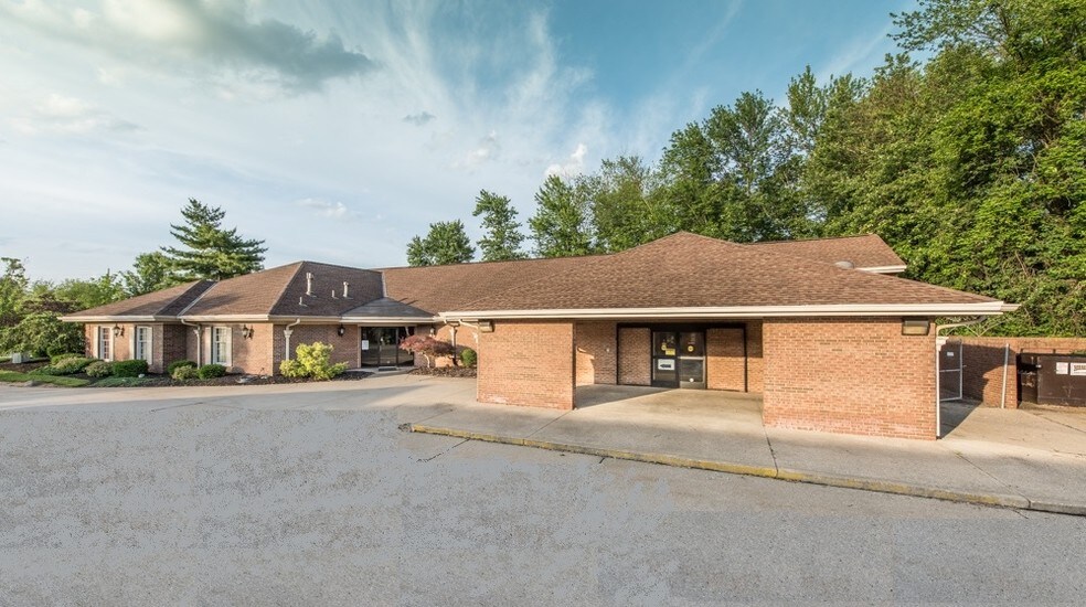 2904 Foltz Dr, Edgewood, KY à vendre - Photo du bâtiment - Image 3 de 6