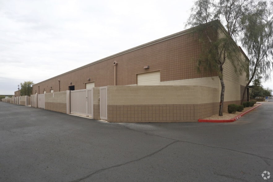 219 S William Dillard Dr, Gilbert, AZ for sale - Building Photo - Image 3 of 4