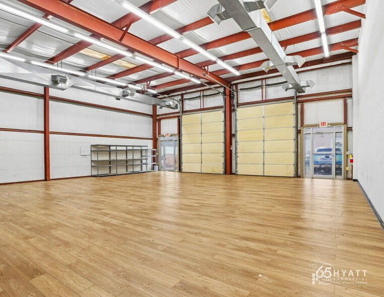 43935 Commerce Ave, Hollywood, MD à louer - Photo du bâtiment - Image 3 de 9