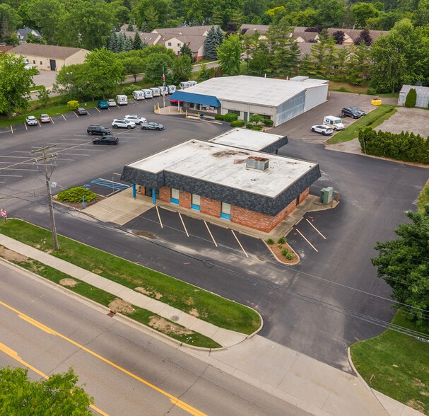 58765 Van Dyke Ave, Washington, MI for lease - Building Photo - Image 2 of 8