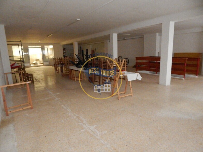 Retail in València, Valencia for sale - Building Photo - Image 1 of 13