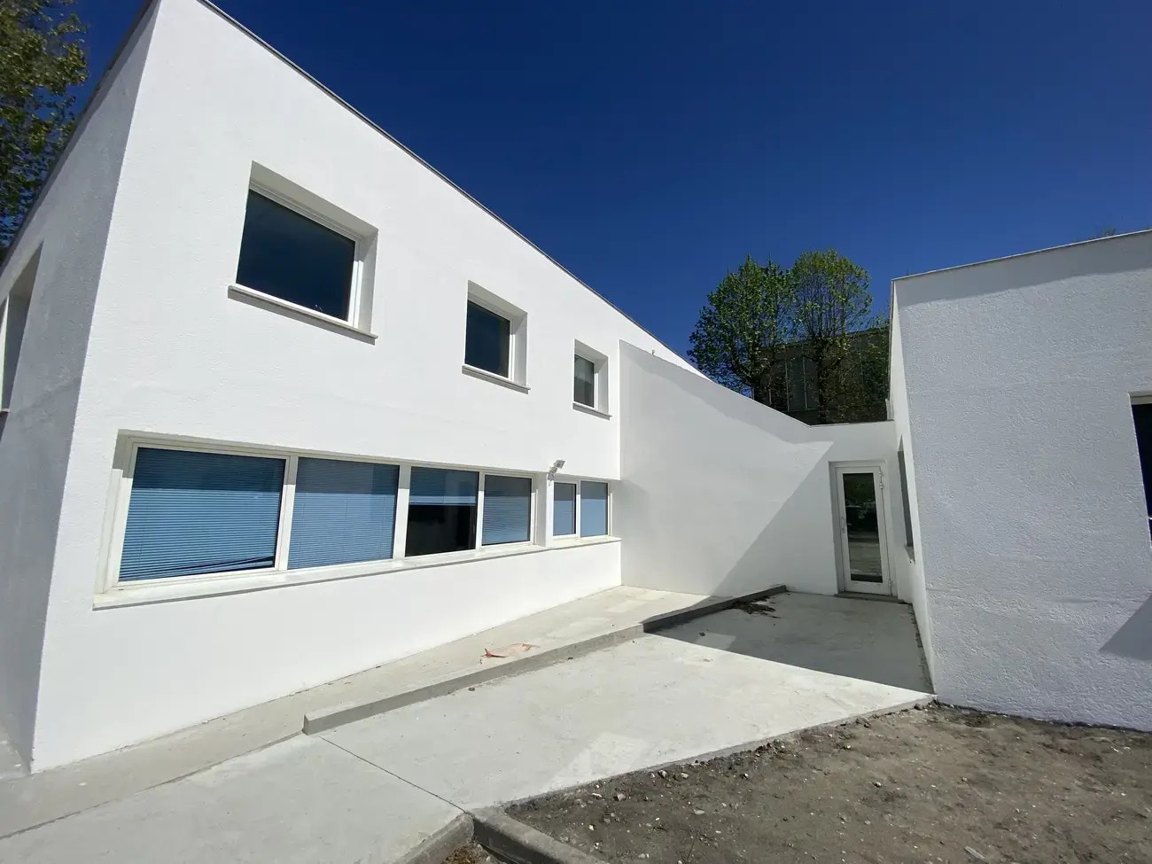 Office in Mérignac for lease Building Photo- Image 1 of 16