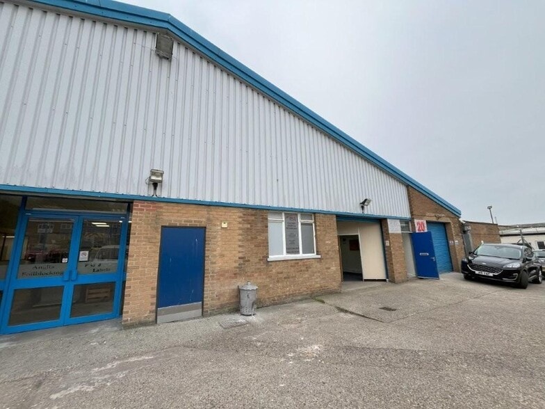 Wharfedale Rd, Ipswich for lease - Building Photo - Image 3 of 7