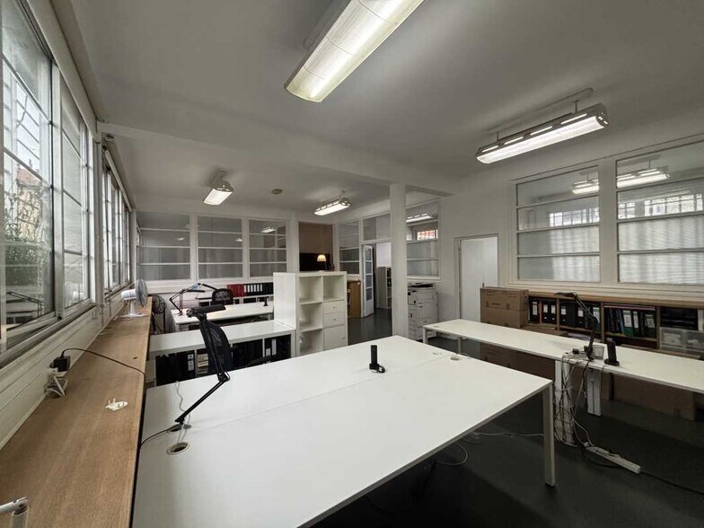 29 Rue Miguel Hidalgo, Paris for lease - Interior Photo - Image 3 of 8