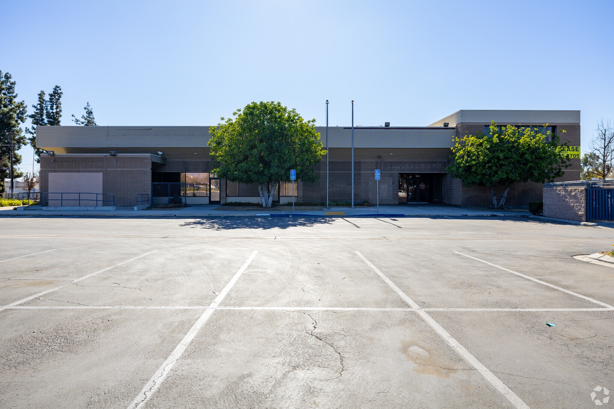 910 N Mountain Ave, Ontario, CA for sale Building Photo- Image 1 of 21