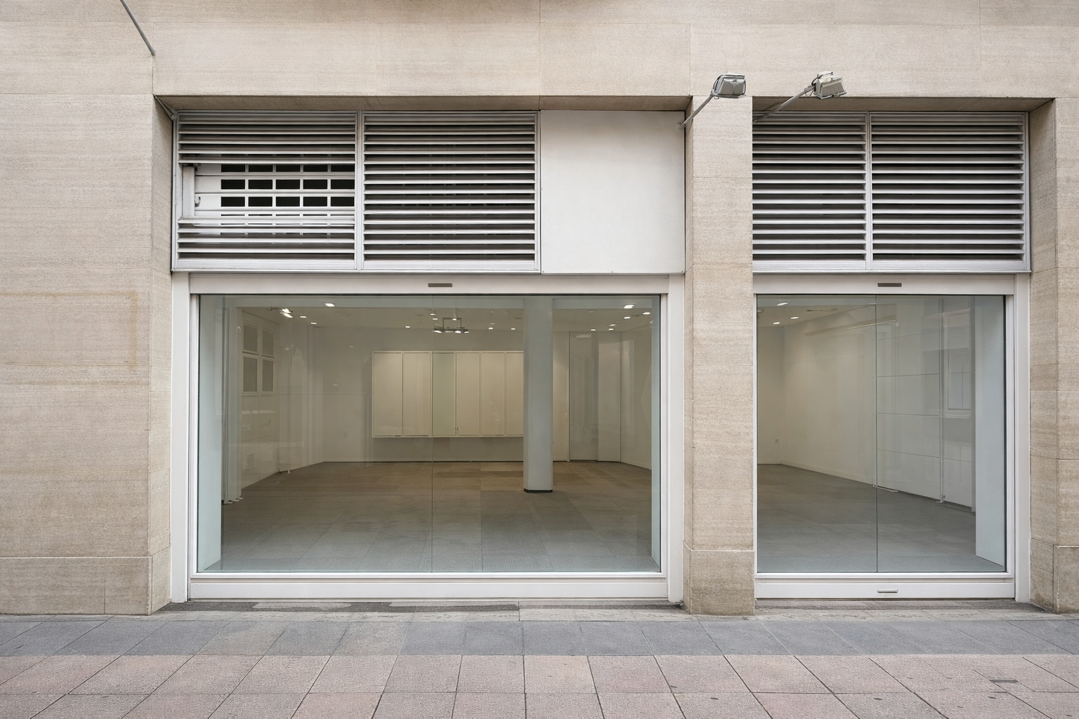 Retail in Madrid, Madrid for lease Building Photo- Image 1 of 2