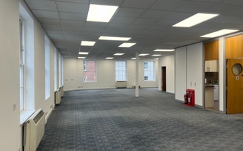 West St, Tavistock for lease Interior Photo- Image 2 of 4