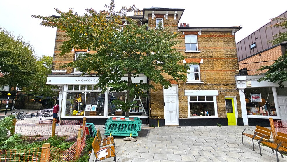 28 Grove Vale, Londres à louer - Photo du bâtiment - Image 3 de 4