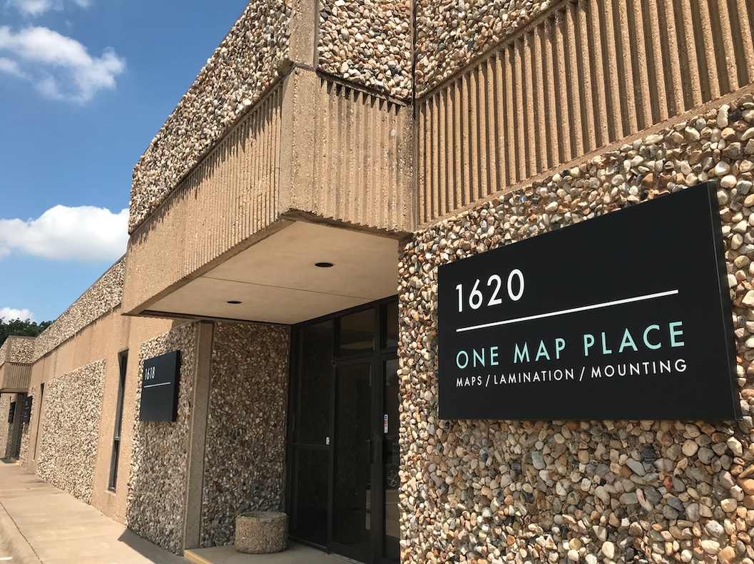 1604-1620 Surveyor Blvd, Carrollton, TX for lease Primary Photo- Image 1 of 17