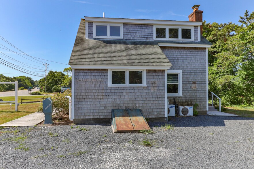 314 US-6, Truro, MA à vendre - Photo du bâtiment - Image 3 de 33