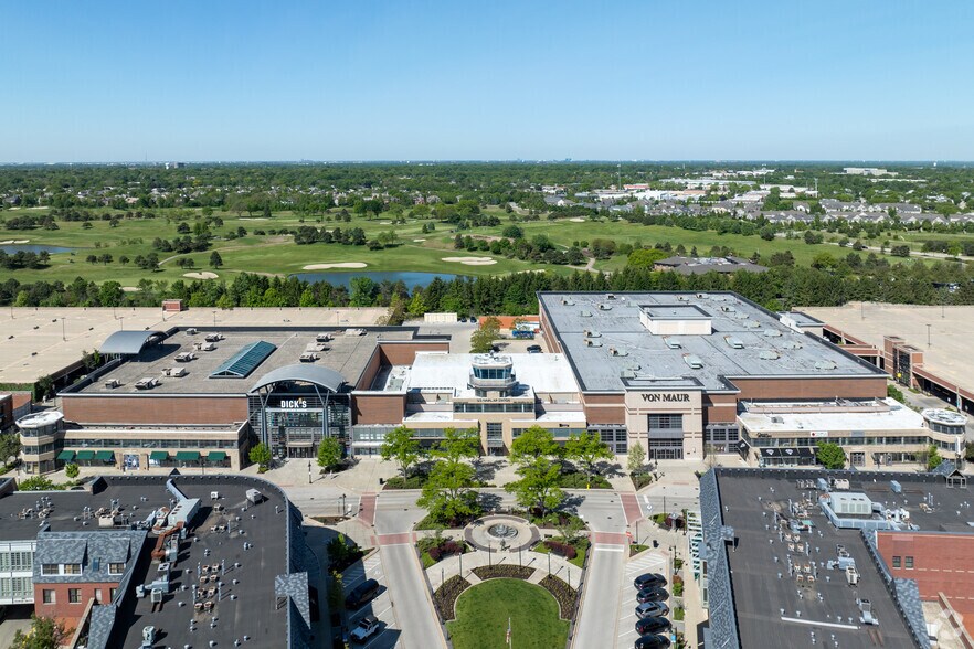 1960 Tower Dr, Glenview, IL for sale - Aerial - Image 3 of 5