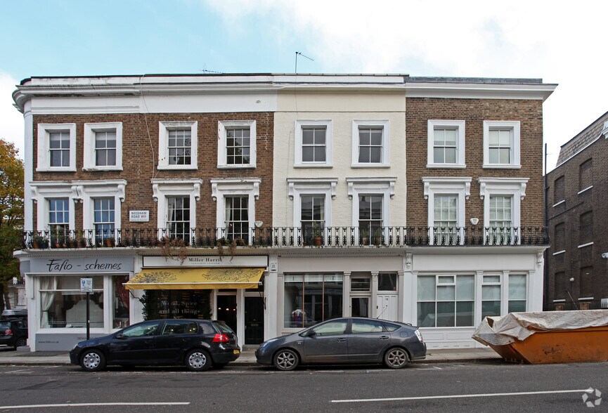 12 Needham Rd, Londres à louer - Photo du bâtiment - Image 2 de 2
