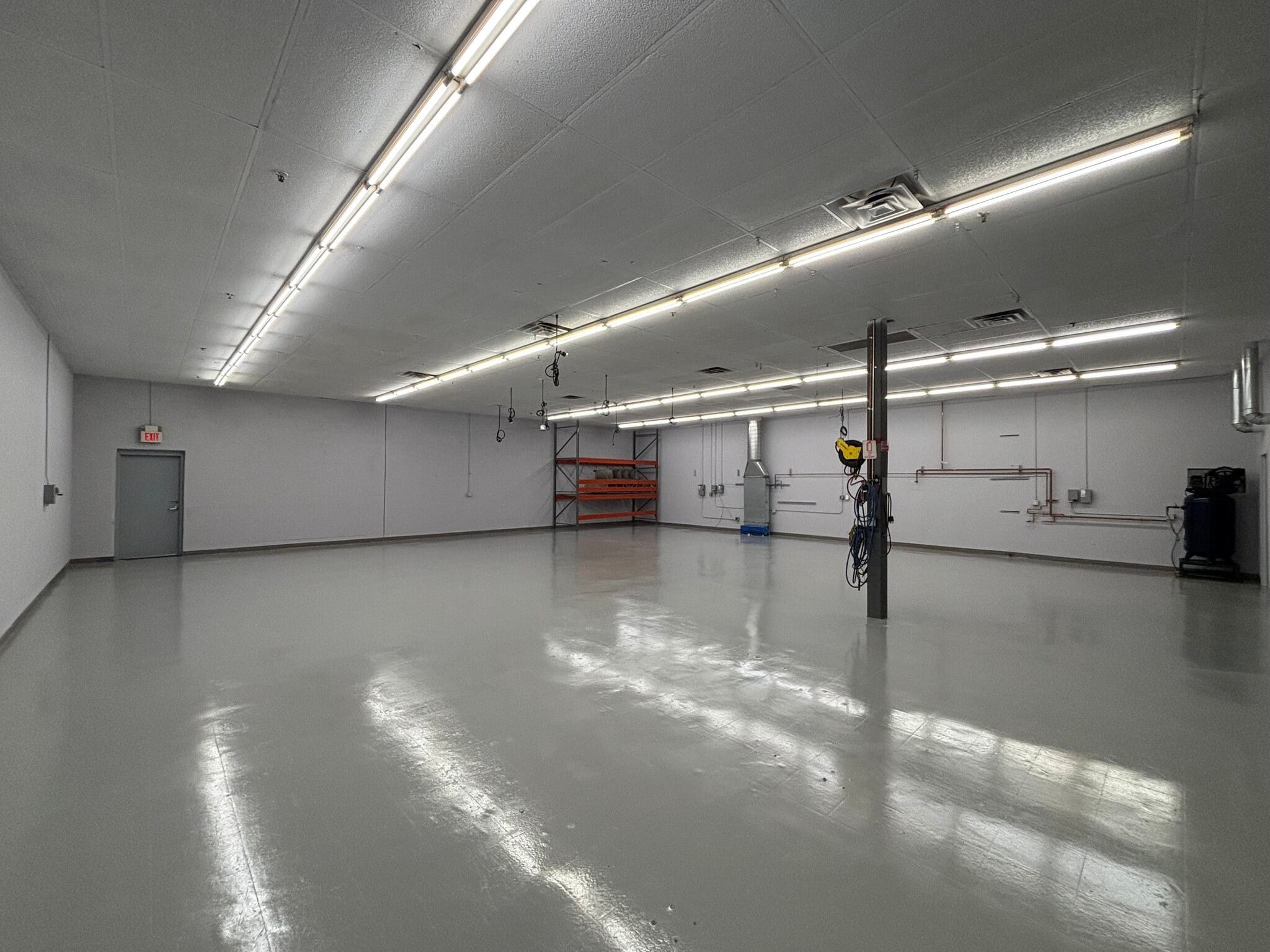 35 Corporate Park Dr, Pembroke, MA for lease Interior Photo- Image 1 of 4