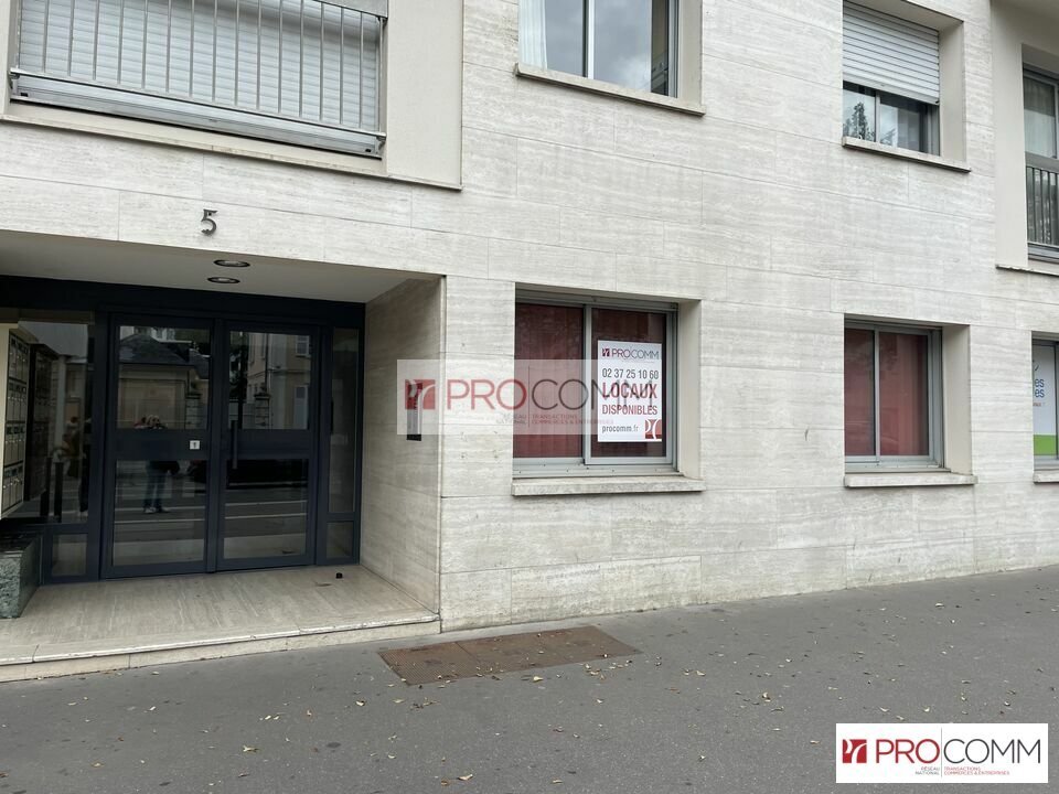Office in Chartres for sale Building Photo- Image 1 of 8