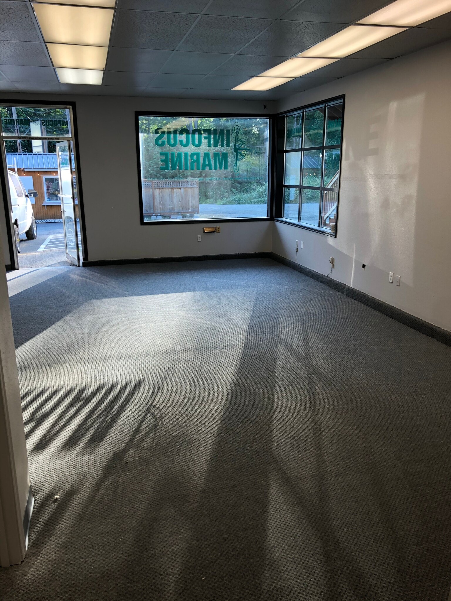 9218 Brownsville Hwy NE, Bremerton, WA for lease Interior Photo- Image 1 of 10