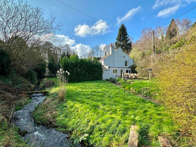 The Slad, Newnham à vendre - Photo du bâtiment - Image 2 de 3