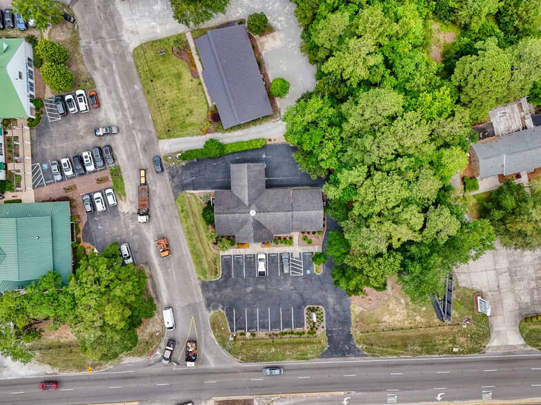 10769 Ocean Hwy, Pawleys Island, SC for lease - Building Photo - Image 2 of 14