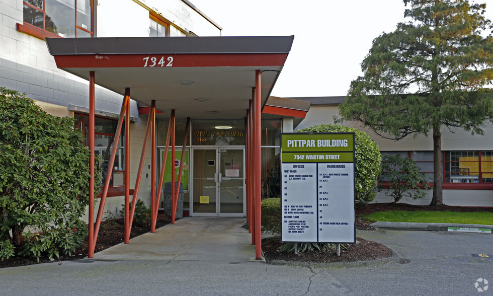 7342 Winston St, Burnaby, BC for lease - Building Photo - Image 2 of 7