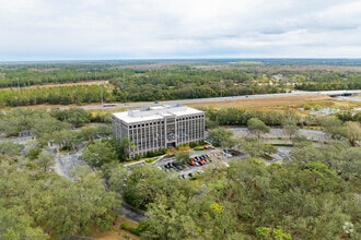 8800 Grand Oak Cir, Tampa, FL - AERIAL  map view