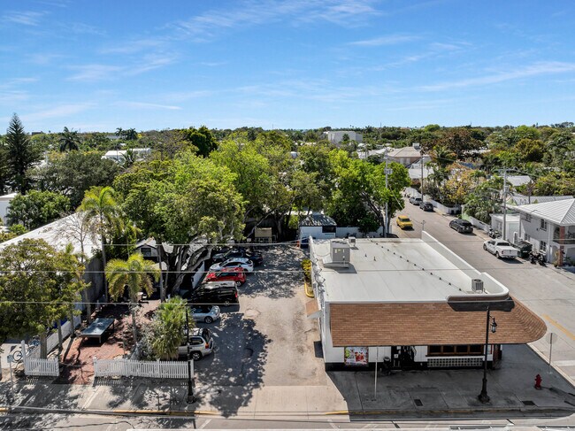 Plus de détails pour 1000-1006 Truman Ave, Key West, FL - Commerce de détail à vendre