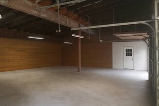 834 8th st, Lincoln, NE à louer Photo intérieure- Image 2 de 4