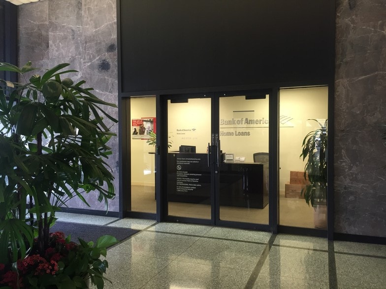 8141 E 2nd St, Downey, CA à louer - Photo intérieure - Image 3 de 19