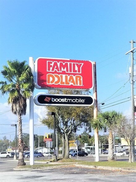 Prime Commercial Redevelopment portefeuille de 2 propriétés à vendre sur LoopNet.ca - Autre - Image 3 de 9