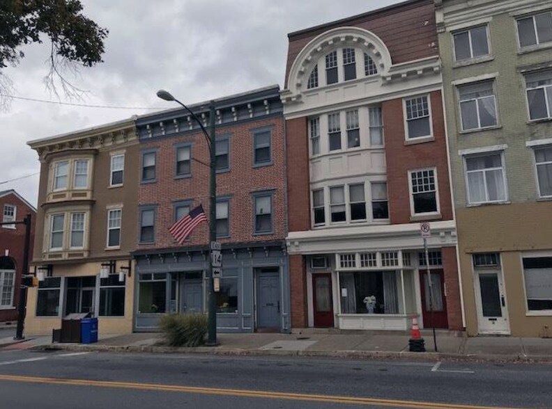 Immeuble residentiel dans Mechanicsburg, PA à vendre - Photo du bâtiment - Image 1 de 1
