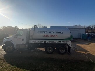 Plus de détails pour 1446 N Bolton Rd, Freeport, IL - Spécialité à vendre