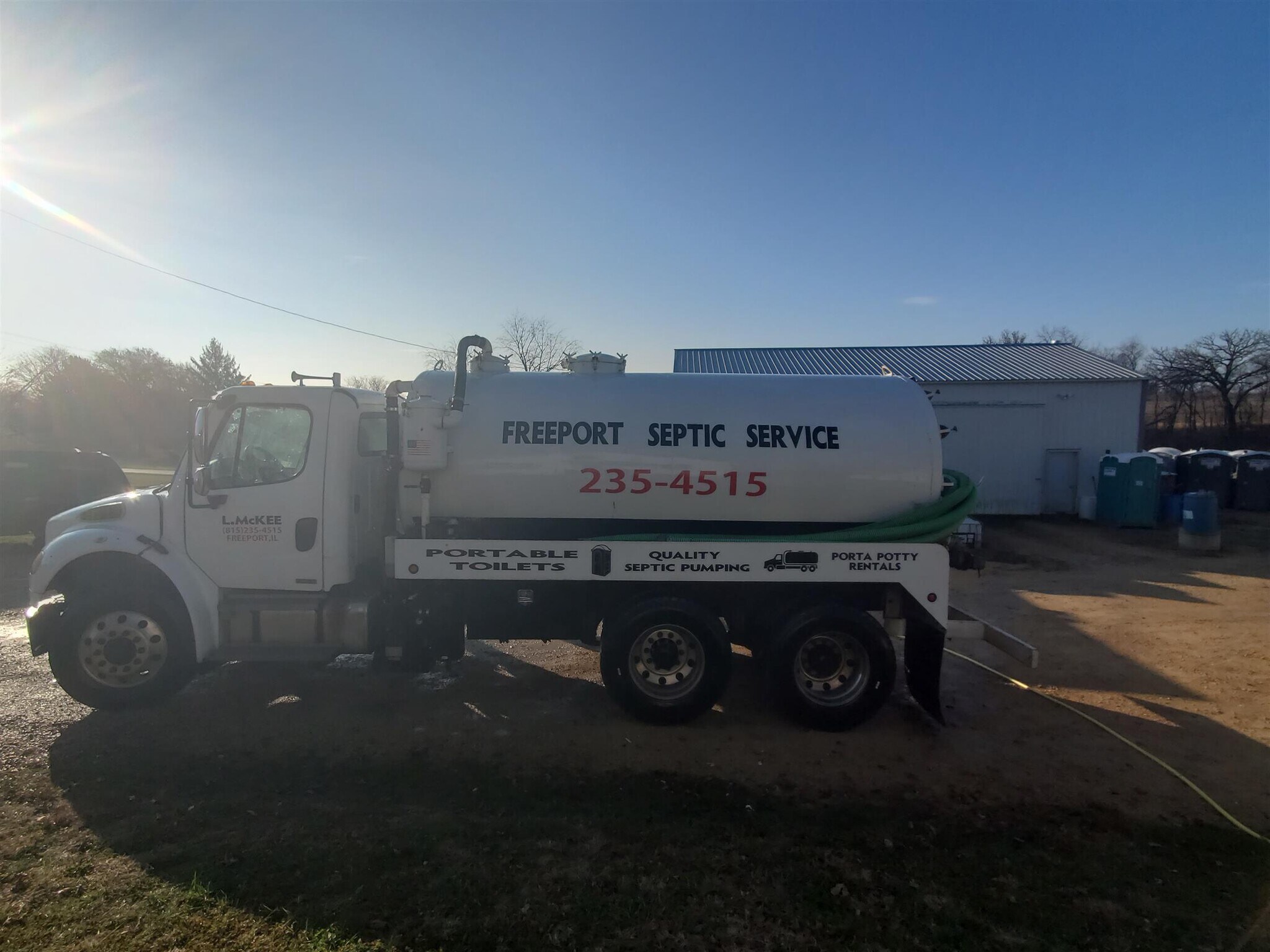 1446 N Bolton Rd, Freeport, IL for sale Interior Photo- Image 1 of 18