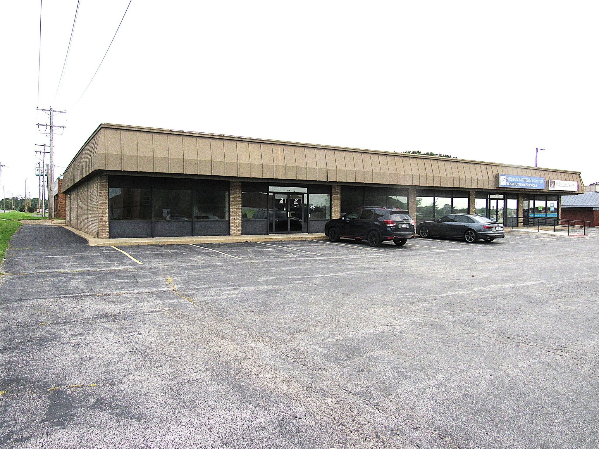 220 Regional Dr, Alton, IL à louer Photo du bâtiment- Image 1 de 8