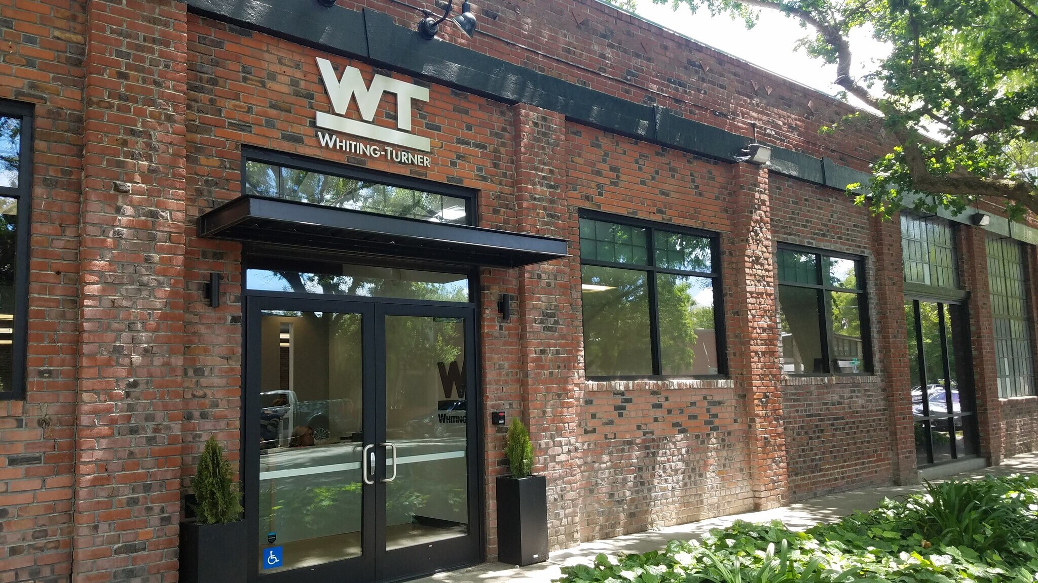 800 R St, Sacramento, CA for lease Primary Photo- Image 1 of 8