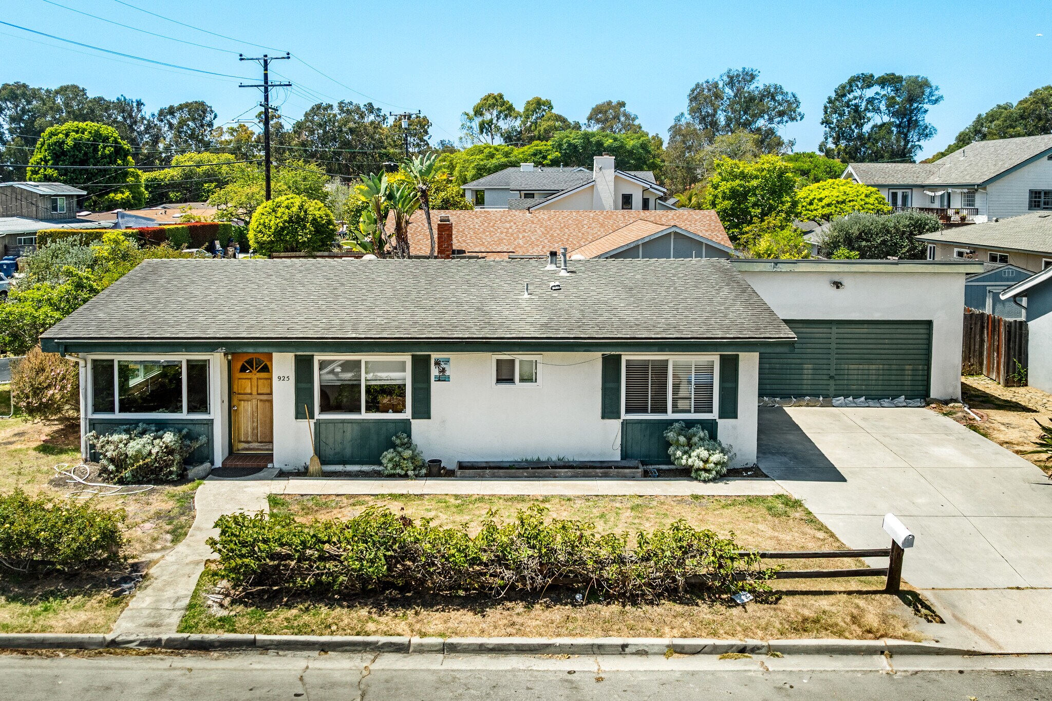 925 Camino Lindo, Goleta, CA à vendre Photo du bâtiment- Image 1 de 1