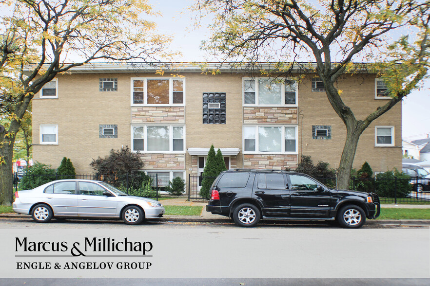 5925 W Fullerton Ave, Chicago, IL for sale - Building Photo - Image 1 of 1