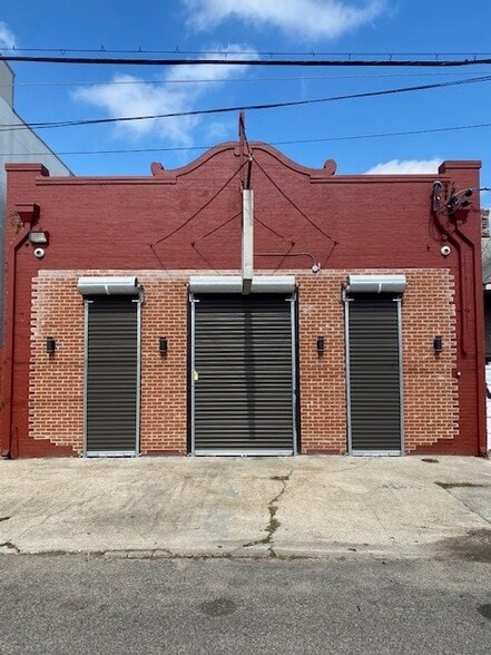 4321 S Claiborne Ave, New Orleans, LA for lease - Building Photo - Image 3 of 5