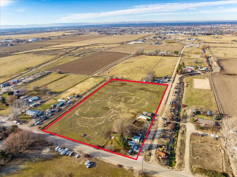 23197 Blessinger Rd, Star, ID à vendre - Photo principale - Image 1 de 3