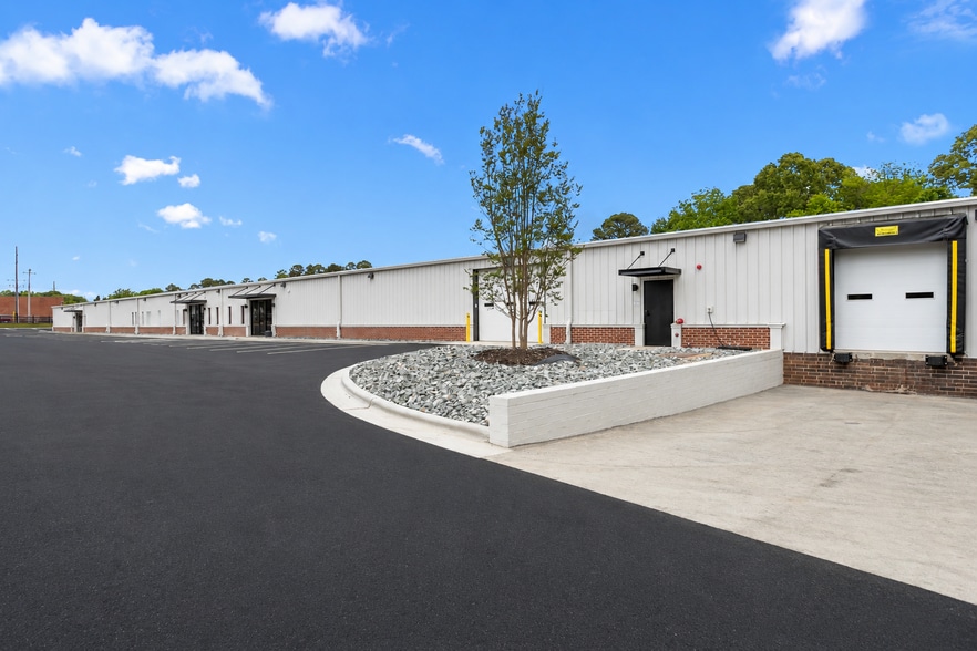 114 S State St, Haw River, NC for lease - Building Photo - Image 3 of 28