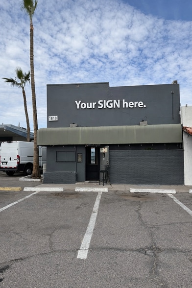 1810 E McDowell Rd, Phoenix, AZ for sale - Primary Photo - Image 1 of 6