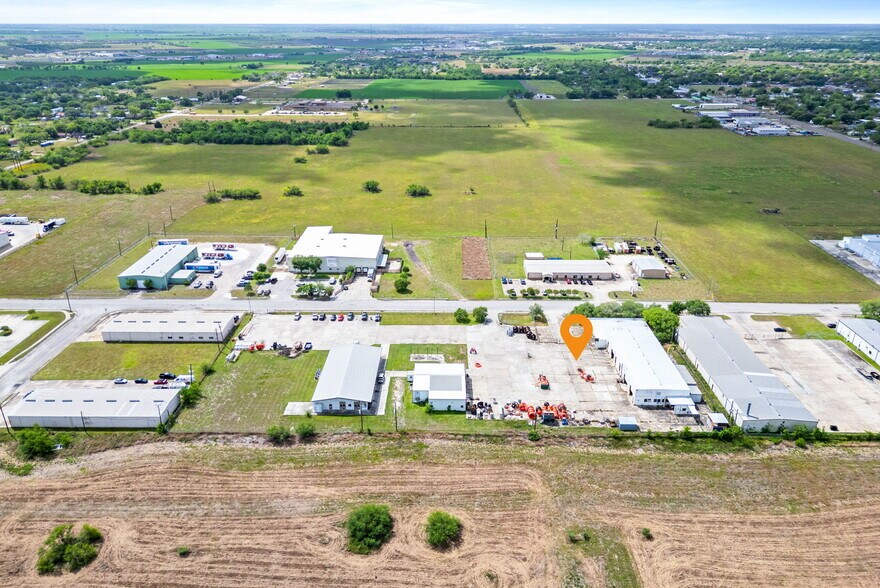 3806 E Rio Grande St, Victoria, TX à vendre - Aérien - Image 3 de 63