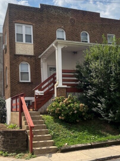 7000 Clinton Rd, Upper Darby, PA à vendre - Photo du bâtiment - Image 2 de 2