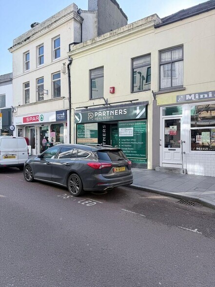 21 Parliament Street, Isle Of Man à louer - Photo du bâtiment - Image 2 de 17