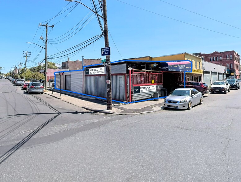 2014 Cornaga Ave, Far Rockaway, NY à vendre - Photo du bâtiment - Image 1 de 6