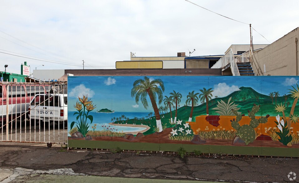 1025 Roosevelt Ave, National City, CA for sale - Building Photo - Image 2 of 2