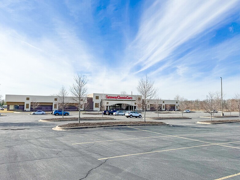 1237 Central Park Dr, O'Fallon, IL à louer - Photo du bâtiment - Image 1 de 10