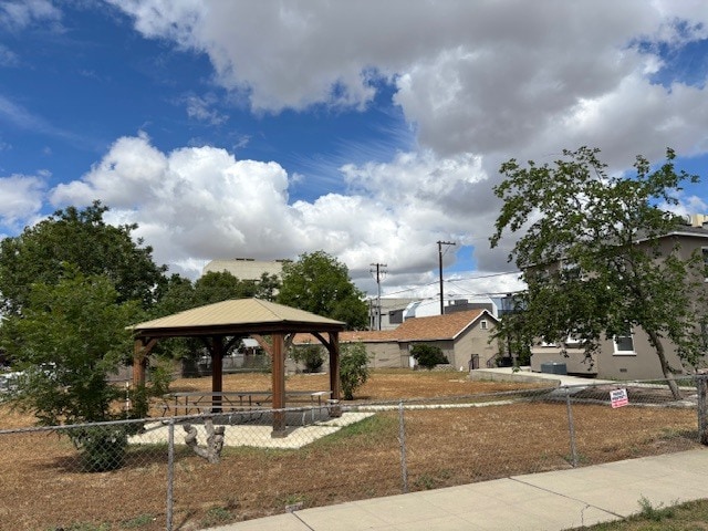 1309 Eye St, Bakersfield, CA for lease - Building Photo - Image 2 of 2