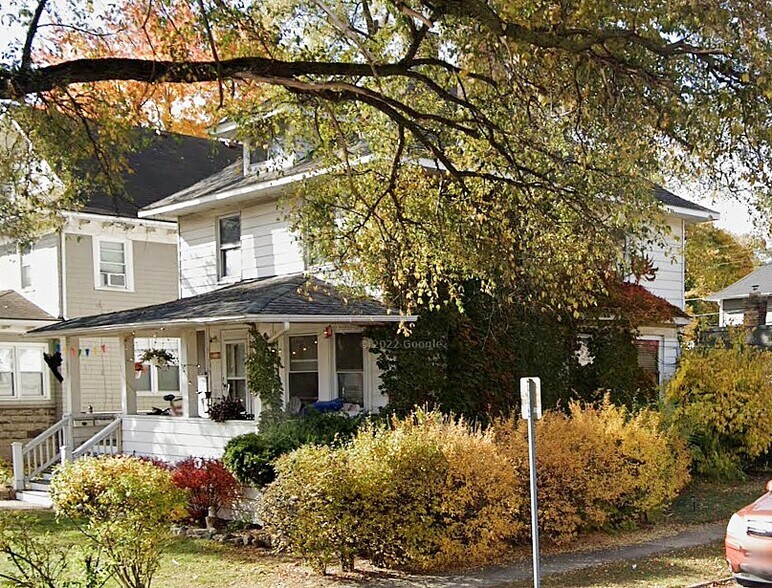 1002 S Washington Ave, Royal Oak, MI à vendre - Photo du bâtiment - Image 2 de 3