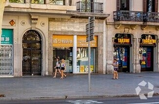 Plus de détails pour Multi-résidentiel à vendre