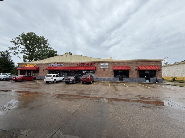 123 W Northside Dr, Jackson, MS for lease - Building Photo - Image 3 of 6